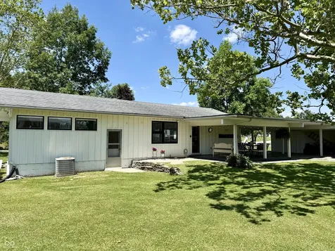 112 S 2nd Street Batesville IN 47006