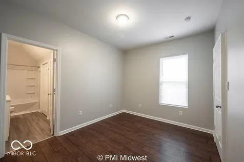 1439 S East Street Indianapolis IN 46225