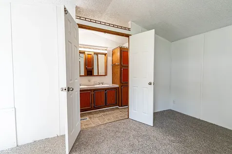 292 Bubble Loo Road Cloverdale IN 46120