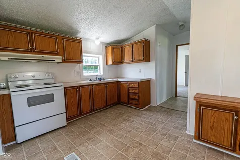 292 Bubble Loo Road Cloverdale IN 46120