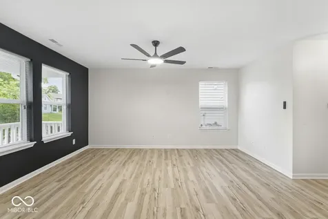 2734 Boulevard Place Indianapolis IN 46208