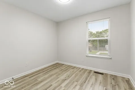 2734 Boulevard Place Indianapolis IN 46208