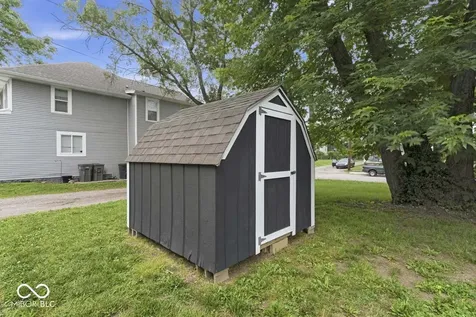 2734 Boulevard Place Indianapolis IN 46208
