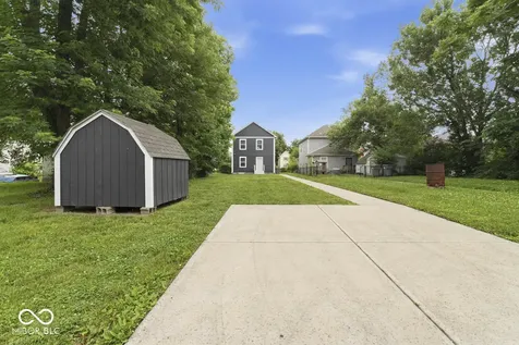 2734 Boulevard Place Indianapolis IN 46208
