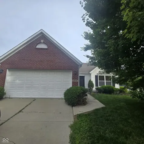 5870 Mill Oak Drive Noblesville IN 46062