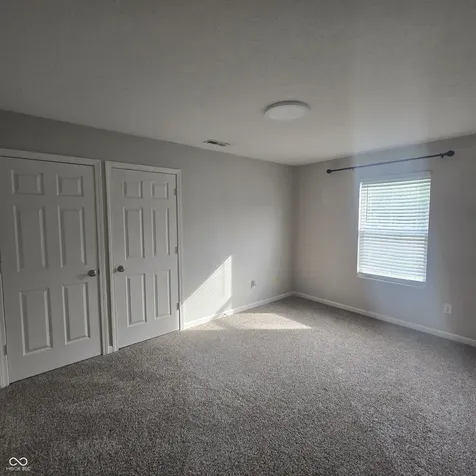 5870 Mill Oak Drive Noblesville IN 46062