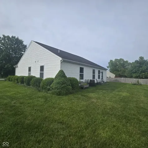 5870 Mill Oak Drive Noblesville IN 46062