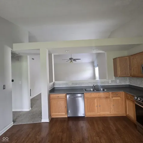 5870 Mill Oak Drive Noblesville IN 46062