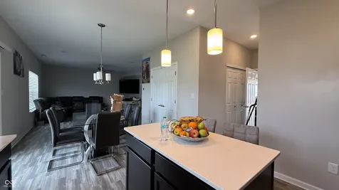 10246 Caprock Canyon Drive Indianapolis IN 46229