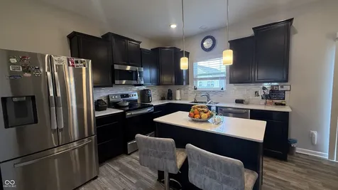 10246 Caprock Canyon Drive Indianapolis IN 46229