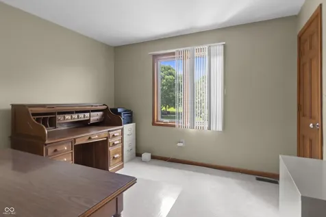 11651 Capistrano Drive Indianapolis IN 46236