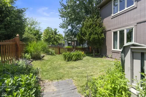 11651 Capistrano Drive Indianapolis IN 46236
