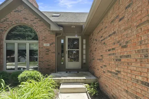 11651 Capistrano Drive Indianapolis IN 46236