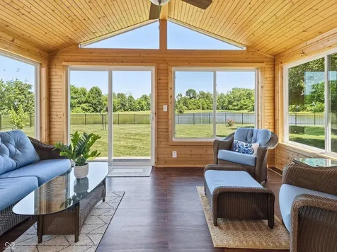 7322 Fields Drive Indianapolis IN 46239