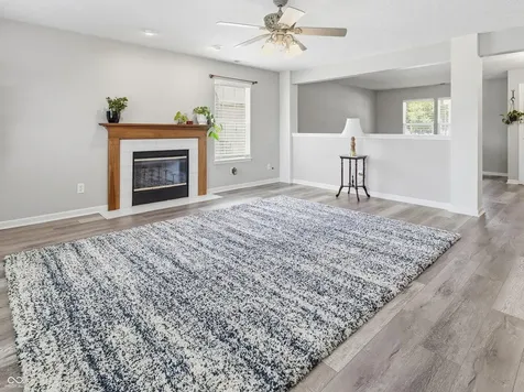 7322 Fields Drive Indianapolis IN 46239