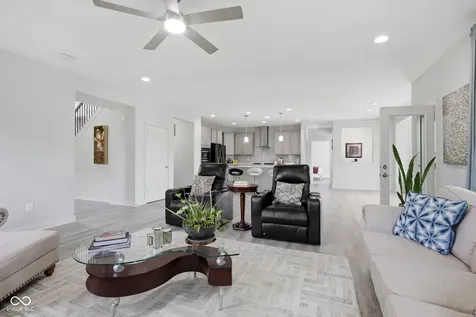 3796 Conifer Drive Zionsville IN 46077