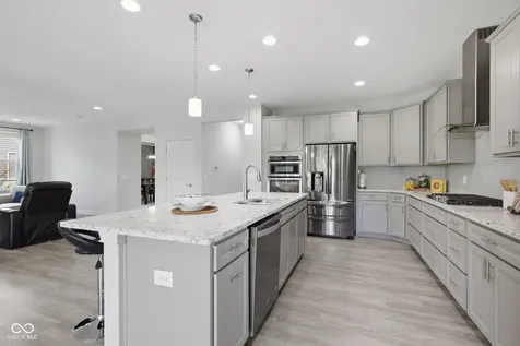 3796 Conifer Drive Zionsville IN 46077