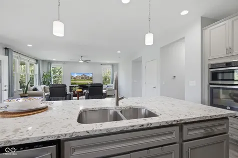 3796 Conifer Drive Zionsville IN 46077