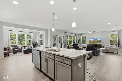 3796 Conifer Drive Zionsville IN 46077
