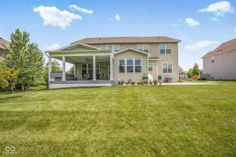 3796 Conifer Drive Zionsville IN 46077
