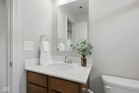 3796 Conifer Drive Zionsville IN 46077