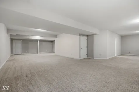 3796 Conifer Drive Zionsville IN 46077