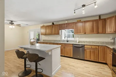1803 Ernest Court Indianapolis IN 46234