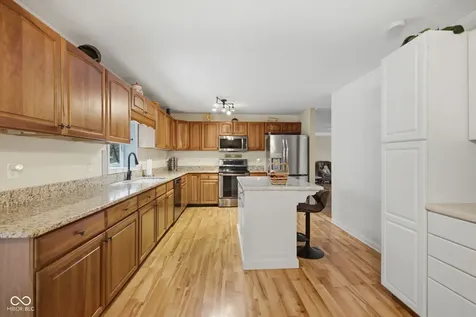 1803 Ernest Court Indianapolis IN 46234