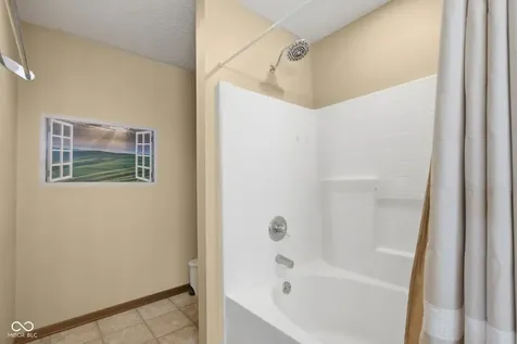1803 Ernest Court Indianapolis IN 46234