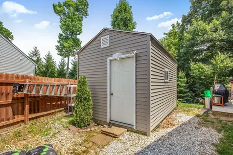 1803 Ernest Court Indianapolis IN 46234