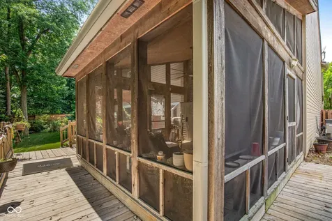 1803 Ernest Court Indianapolis IN 46234
