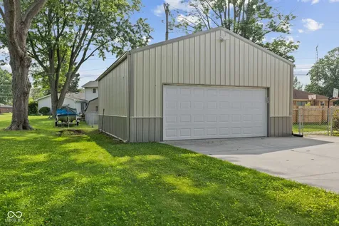 740 Linden Drive Seymour IN 47274