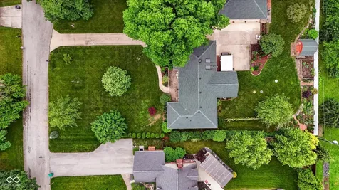 9636 Ruth Drive Noblesville IN 46060