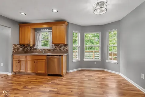 834 S Deer Run Ellettsville IN 47429