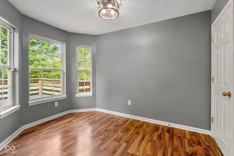 834 S Deer Run Ellettsville IN 47429