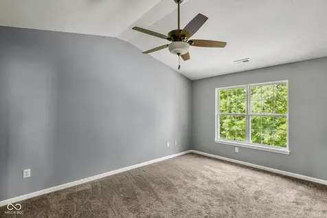 834 S Deer Run Ellettsville IN 47429