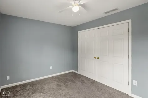 834 S Deer Run Ellettsville IN 47429