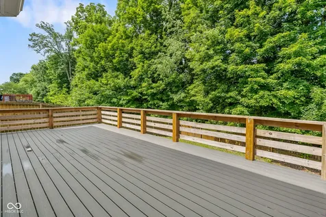834 S Deer Run Ellettsville IN 47429