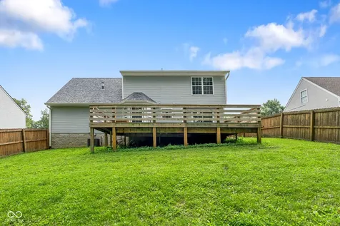 834 S Deer Run Ellettsville IN 47429
