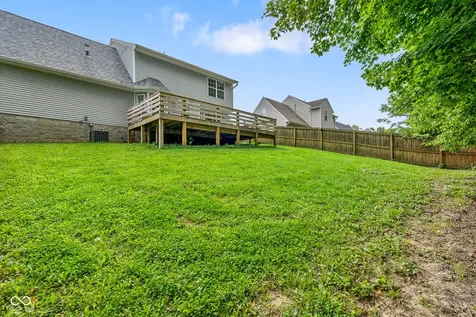 834 S Deer Run Ellettsville IN 47429