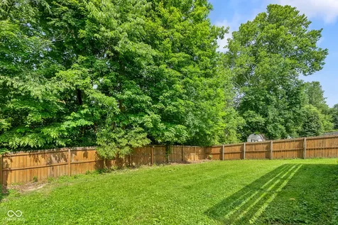 834 S Deer Run Ellettsville IN 47429