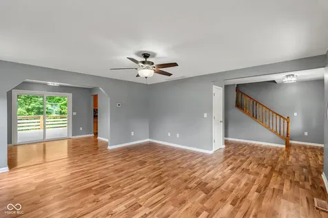 834 S Deer Run Ellettsville IN 47429