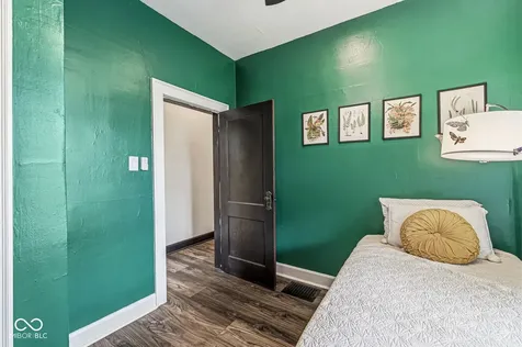 4805 Winthrop Avenue Indianapolis IN 46205