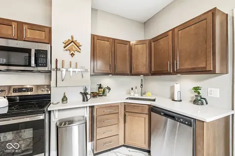 4805 Winthrop Avenue Indianapolis IN 46205