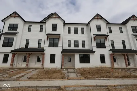 4453 Yellowwood Avenue Brownsburg IN 46112