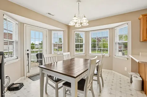 642 Crossfield Drive Indianapolis IN 46239