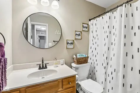 642 Crossfield Drive Indianapolis IN 46239