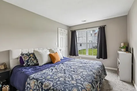 642 Crossfield Drive Indianapolis IN 46239
