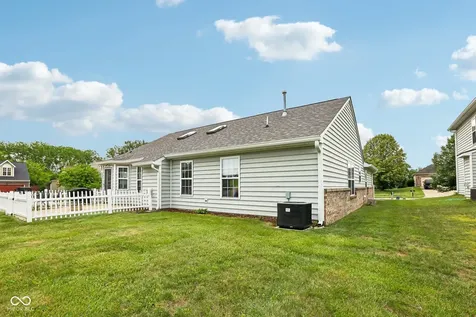 642 Crossfield Drive Indianapolis IN 46239