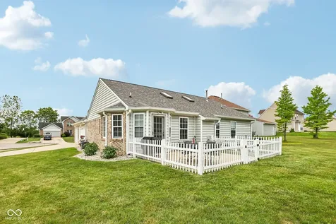 642 Crossfield Drive Indianapolis IN 46239